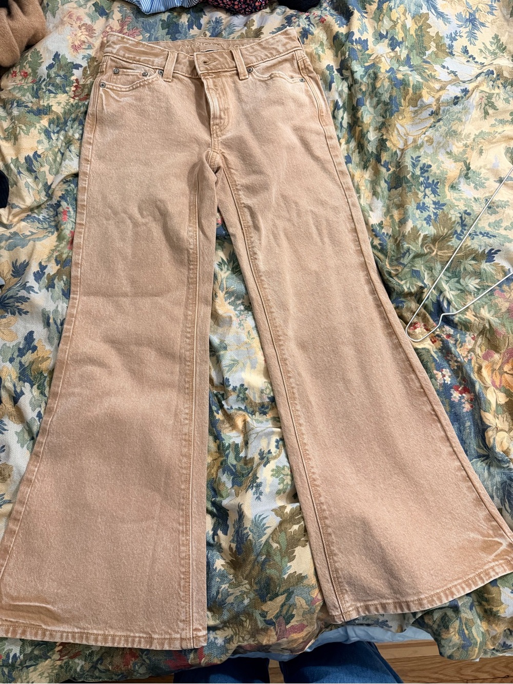 American Eagle Outfitters Beige Flare Jeans